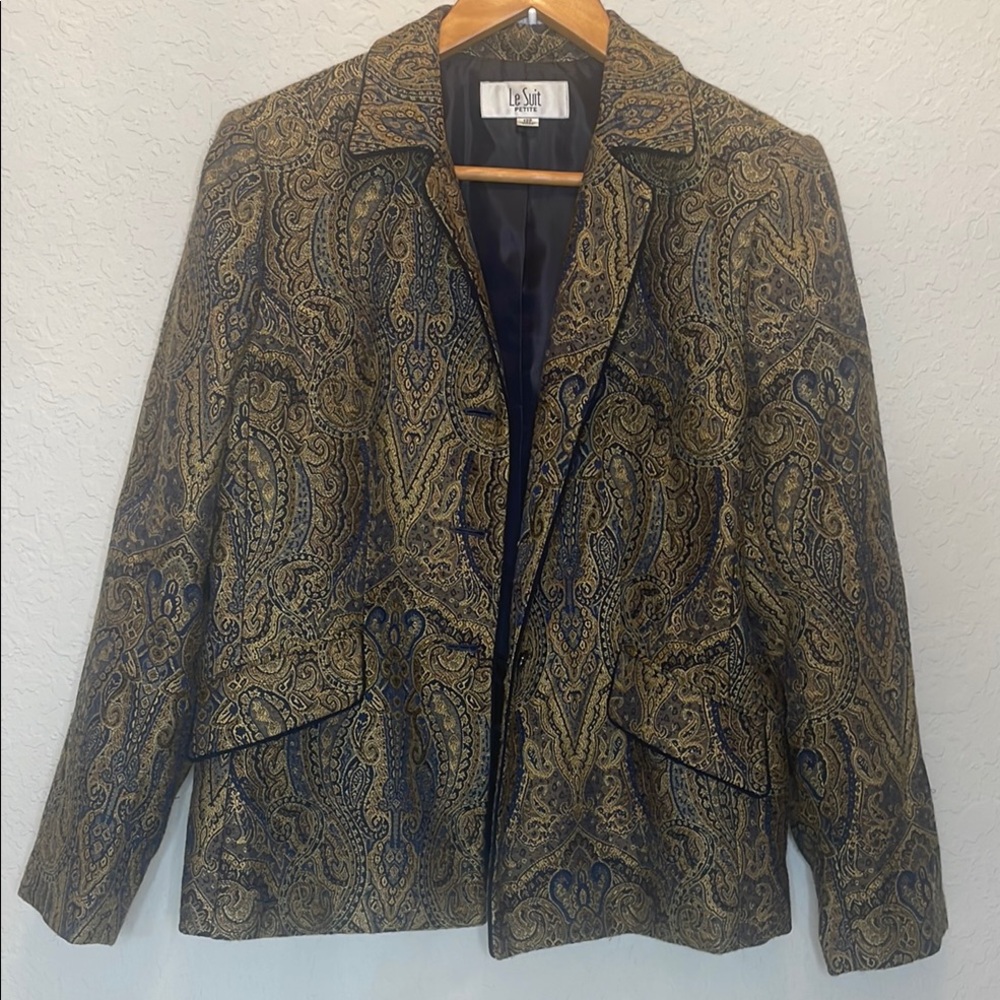 Le Suit Women's Blazer - Blue and Gold Paisley